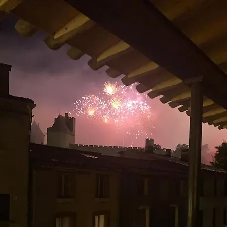 Daire Au Pied De La Cite Medievale - Le 127 Carcassonne
