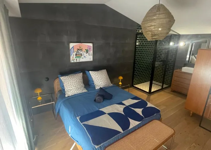 Au Pied De La Cité Médiévale - Le 127 Appartement *